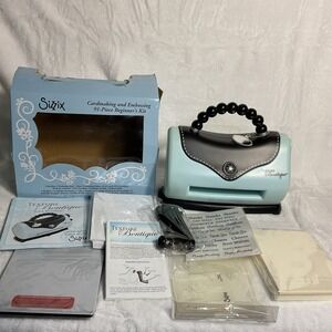 sizzix texture boutique embossing machine 91 piece beginners kit NWT cards craft